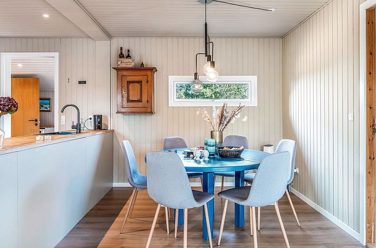 Vakantiehuis "Anline" -  from the sea