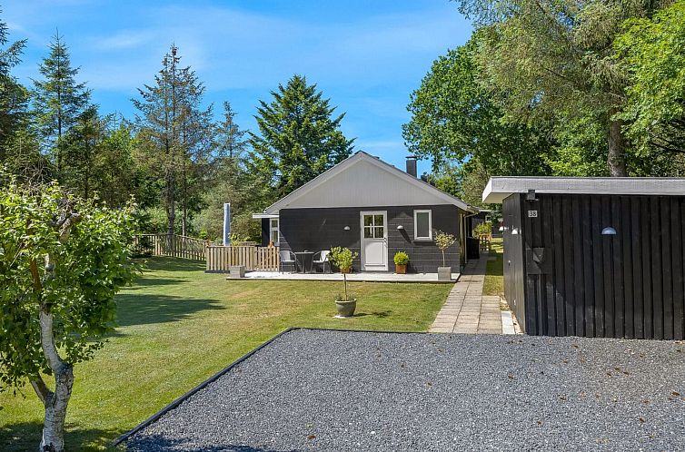 Vakantiehuis "Marise" -  from the sea