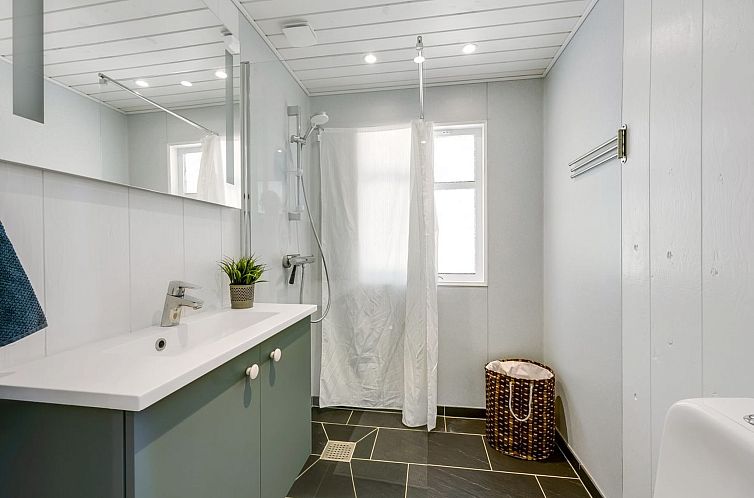 Vakantiehuis "Marise" -  from the sea