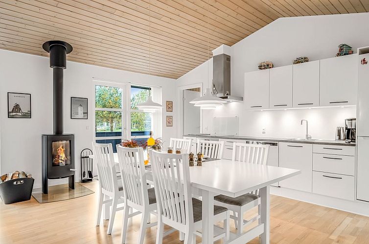 Vakantiehuis "Thure" - 1km from the sea