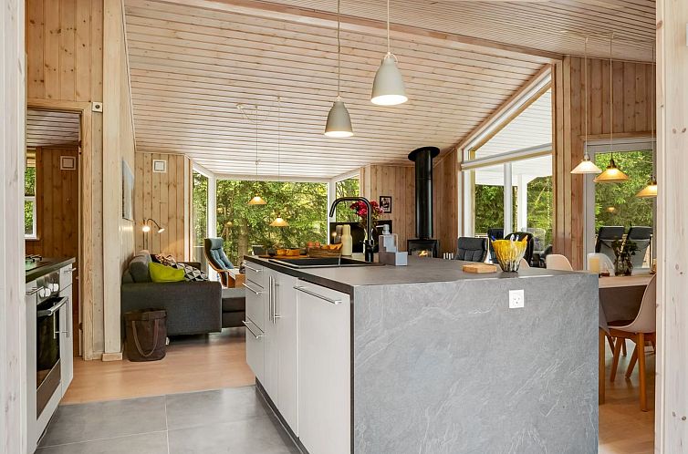 Vakantiehuis "Uma" -  from the sea