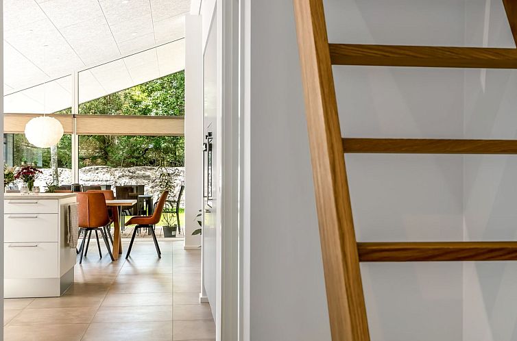 Vakantiehuis "Zoya" -  from the sea