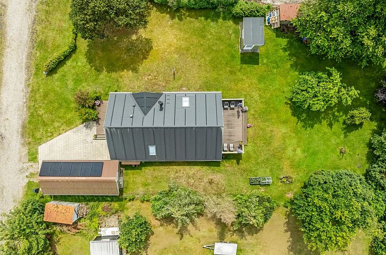 Vakantiehuis "Emiljan" -  from the sea