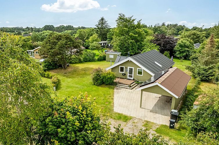 Vakantiehuis "Emiljan" -  from the sea