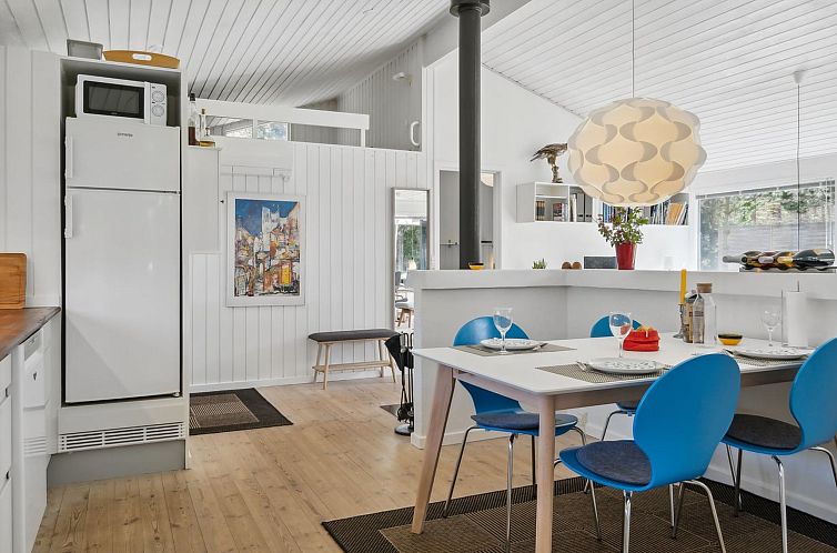 Vakantiehuis "Aleia" - 1.6km from the sea