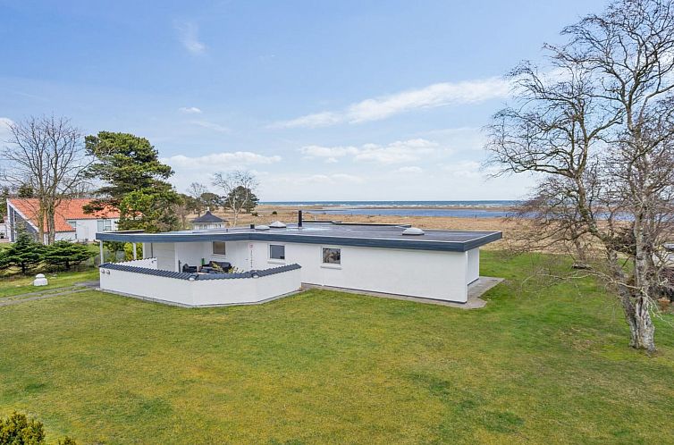 Vakantiehuis "Helja" - 125m from the sea