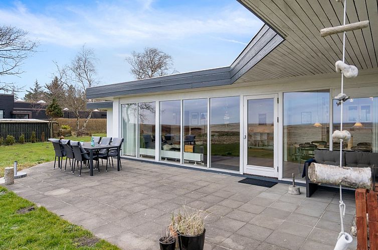 Vakantiehuis "Helja" - 125m from the sea