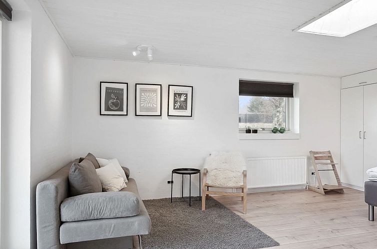 Vakantiehuis "Helja" - 125m from the sea