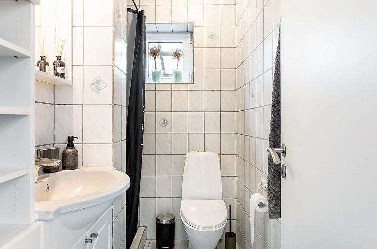 Vakantiehuis "Kirsi" -  from the sea