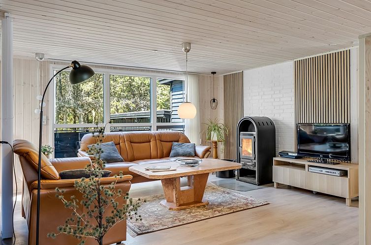 Vakantiehuis "Siljan" -  from the sea