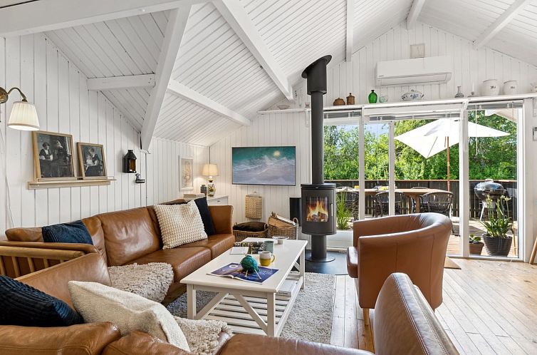 Vakantiehuis "Nayati" - 800m from the sea