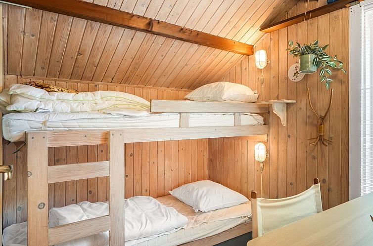 Vakantiehuis "Nayati" - 800m from the sea
