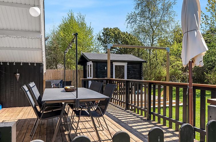 Vakantiehuis "Nayati" - 800m from the sea