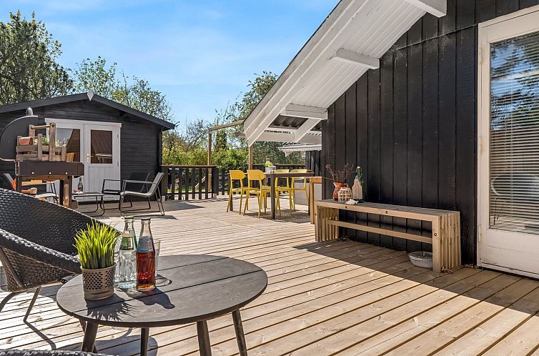 Vakantiehuis "Nayati" - 800m from the sea