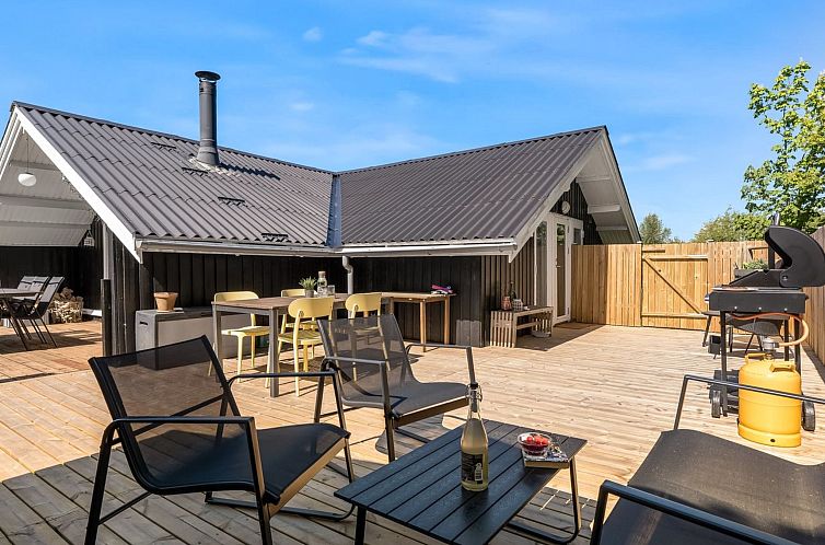 Vakantiehuis "Nayati" - 800m from the sea