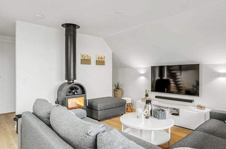 Vakantiehuis "Hejdie" - 150m from the sea