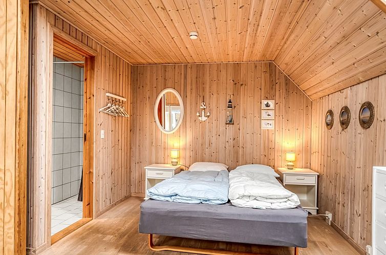 Vakantiehuis "Hejdie" - 150m from the sea