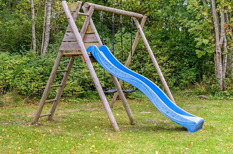 Vakantiehuis "Silvia" -  from the sea