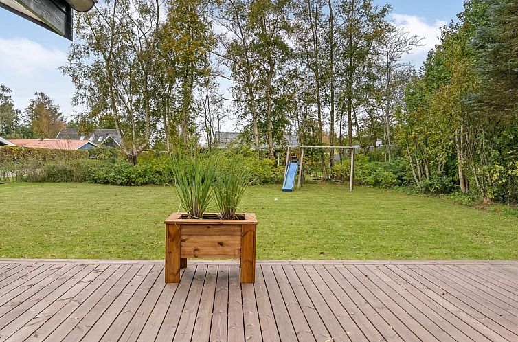 Vakantiehuis "Silvia" -  from the sea