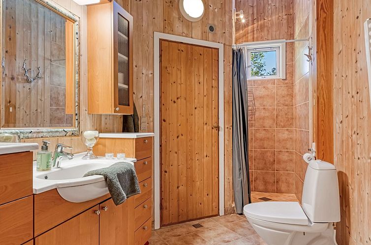 Vakantiehuis "Annestine" - 200m from the sea