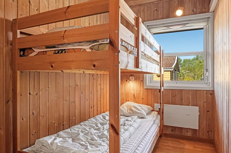 Vakantiehuis "Annestine" - 200m from the sea