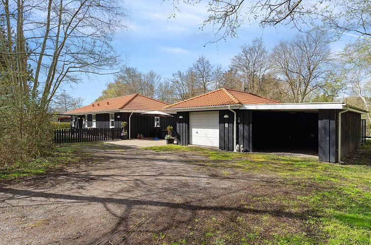 Vakantiehuis "Alla" - 500m from the sea