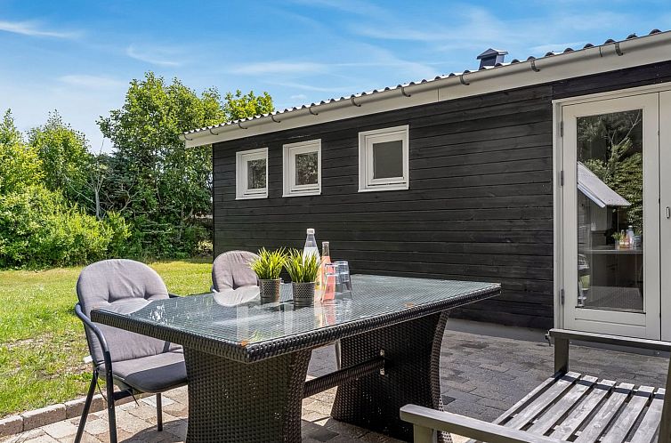 Vakantiehuis "Tellervo" -  from the sea