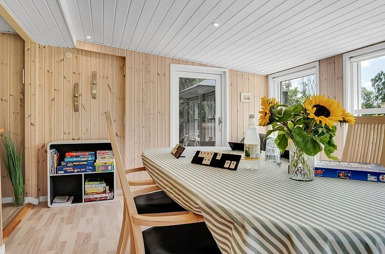 Vakantiehuis "Tellervo" -  from the sea