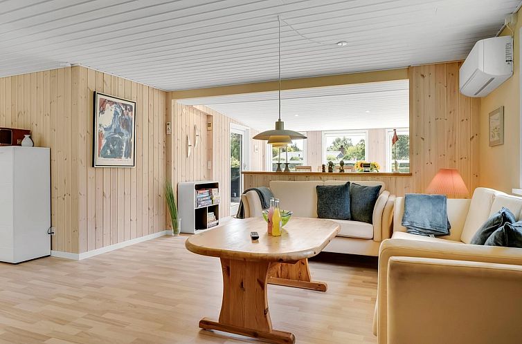 Vakantiehuis "Tellervo" -  from the sea