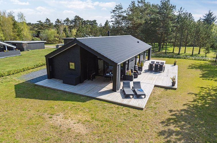 Vakantiehuis "Skakke" - 900m from the sea