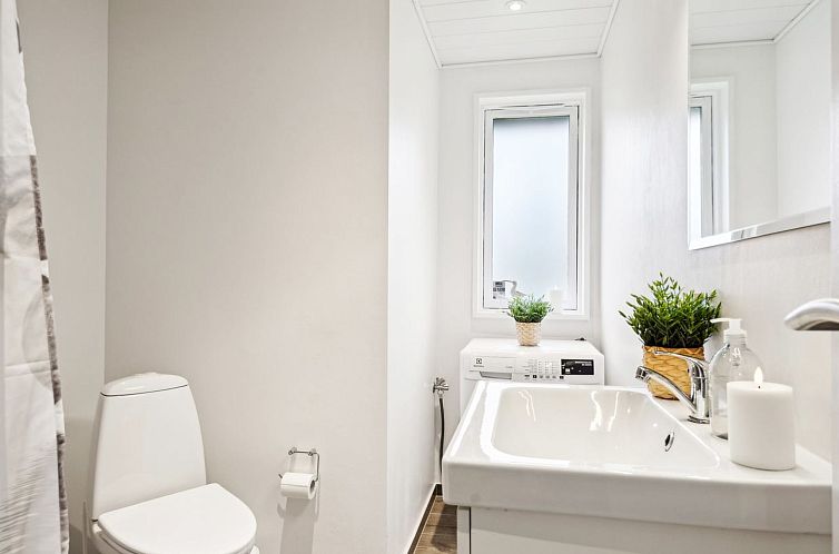 Vakantiehuis "Marielouise" -  from the sea