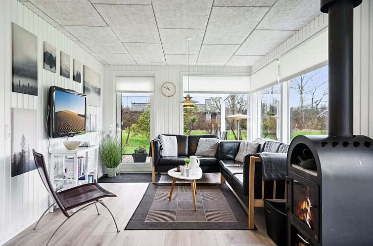 Vakantiehuis "Marielouise" -  from the sea