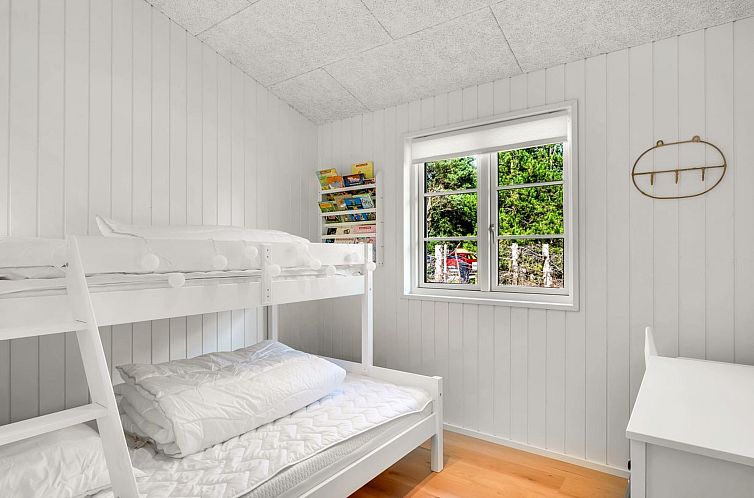 Vakantiehuis "Jyde" - 1.5km from the sea