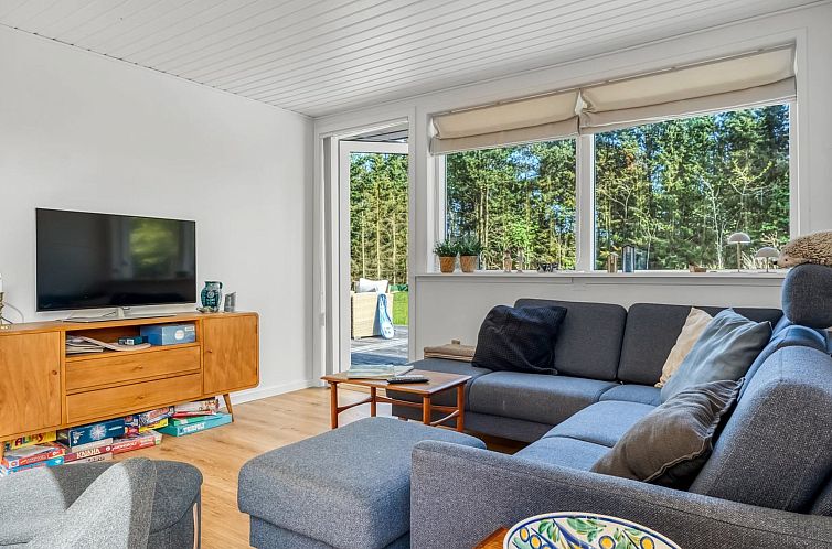 Vakantiehuis "Toralf" -  from the sea