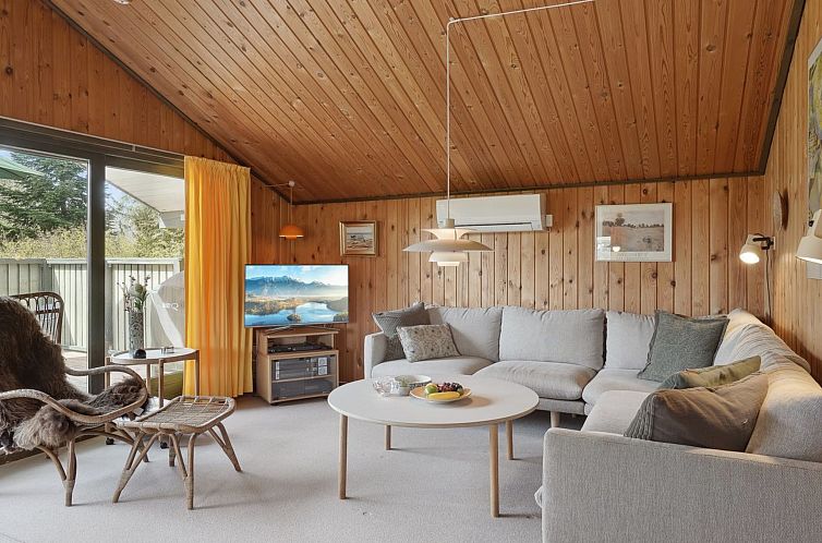 Vakantiehuis "Winter" - 500m from the sea