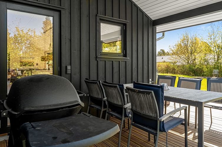 Vakantiehuis "Alfrede" -  from the sea