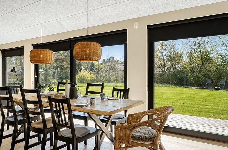 Vakantiehuis "Alfrede" -  from the sea