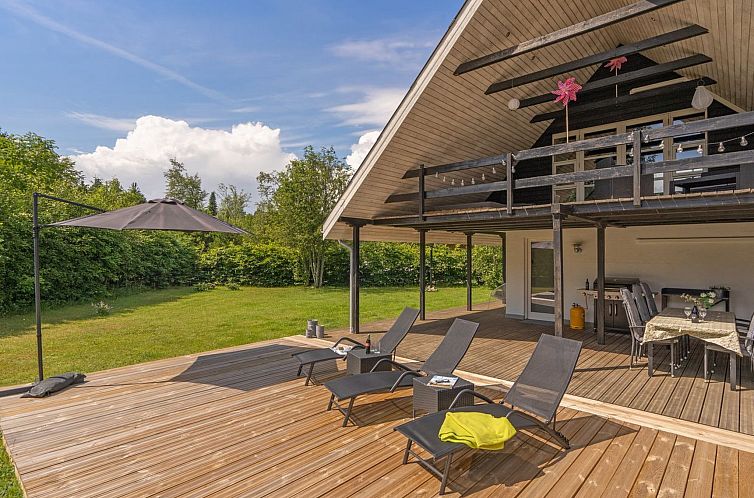 Vakantiehuis "Edith" - 1km from the sea