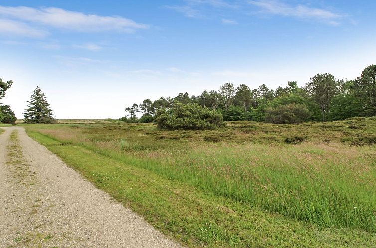 Vakantiehuis "Flora" - 150m from the sea