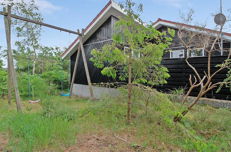 Vakantiehuis "Flora" - 150m from the sea