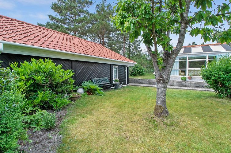 Vakantiehuis "Flora" - 150m from the sea