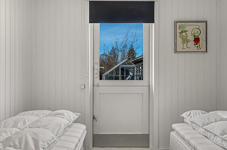 Vakantiehuis "Randulf" -  from the sea