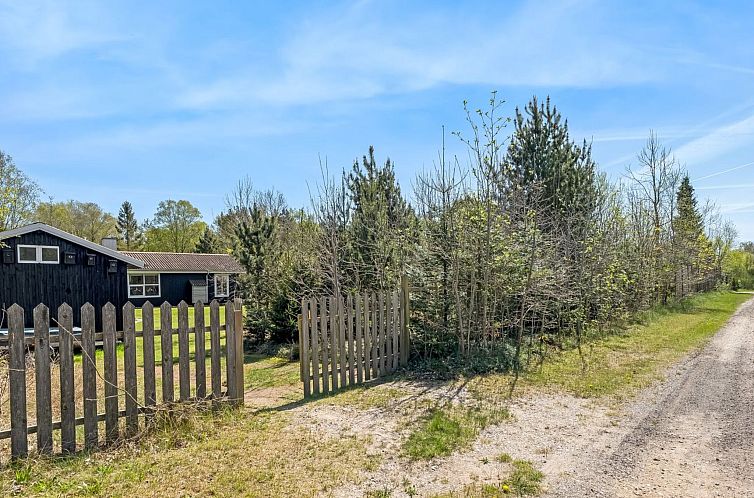 Vakantiehuis "Randulf" -  from the sea