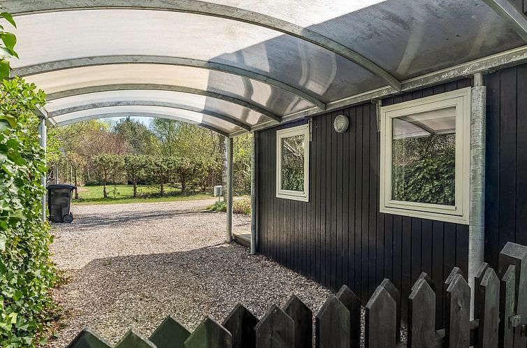 Vakantiehuis "Randulf" -  from the sea