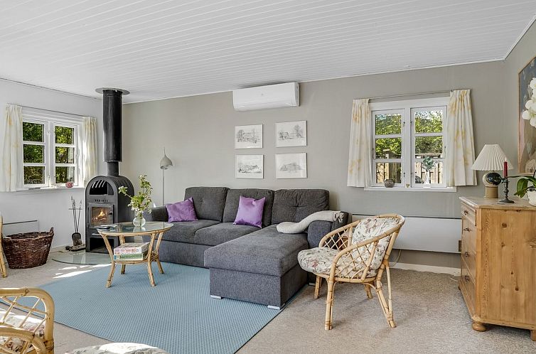 Vakantiehuis "Ingobert" - 50m from the sea