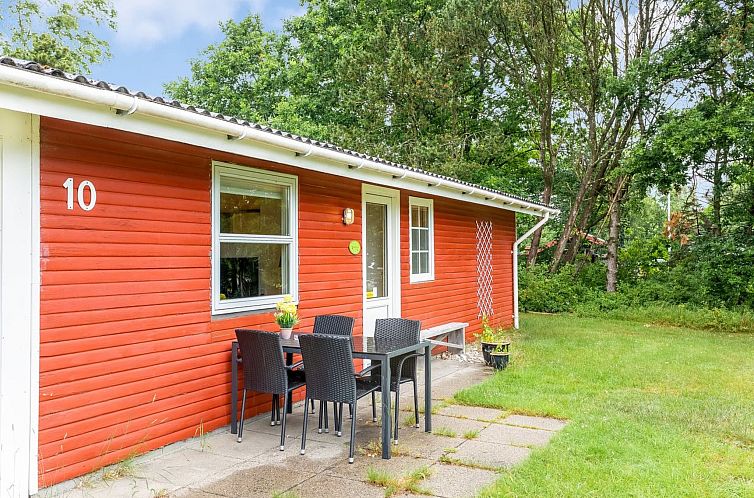 Vakantiehuis "Alica" -  from the sea