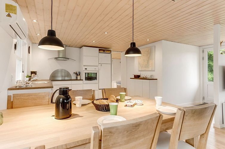 Vakantiehuis "Alica" -  from the sea