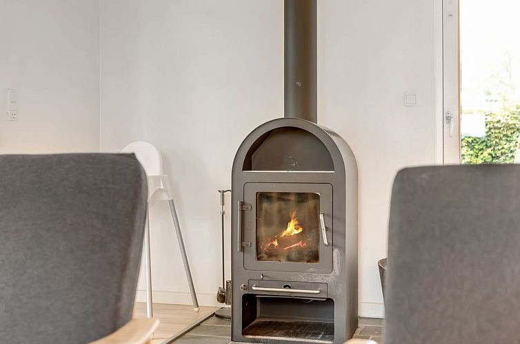 Vakantiehuis "Alica" -  from the sea