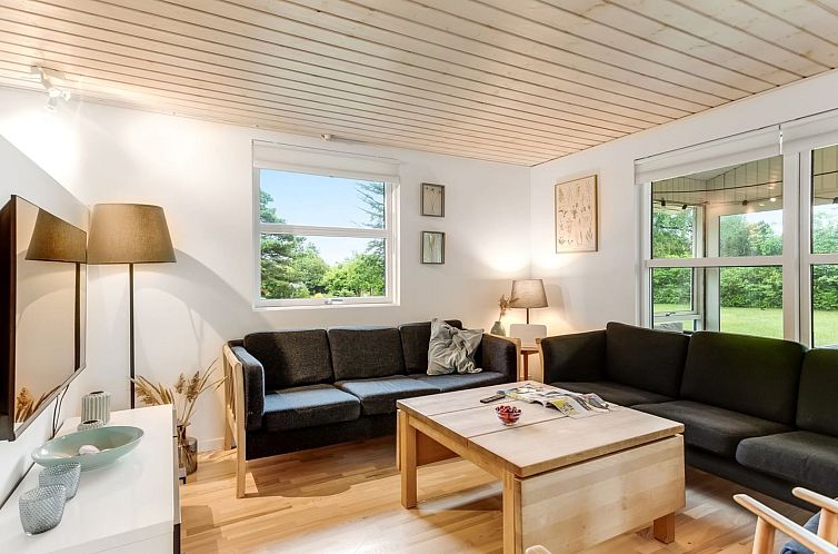 Vakantiehuis "Alica" -  from the sea