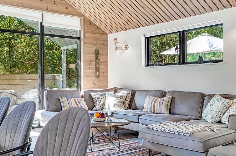 Vakantiehuis "Alica" -  from the sea